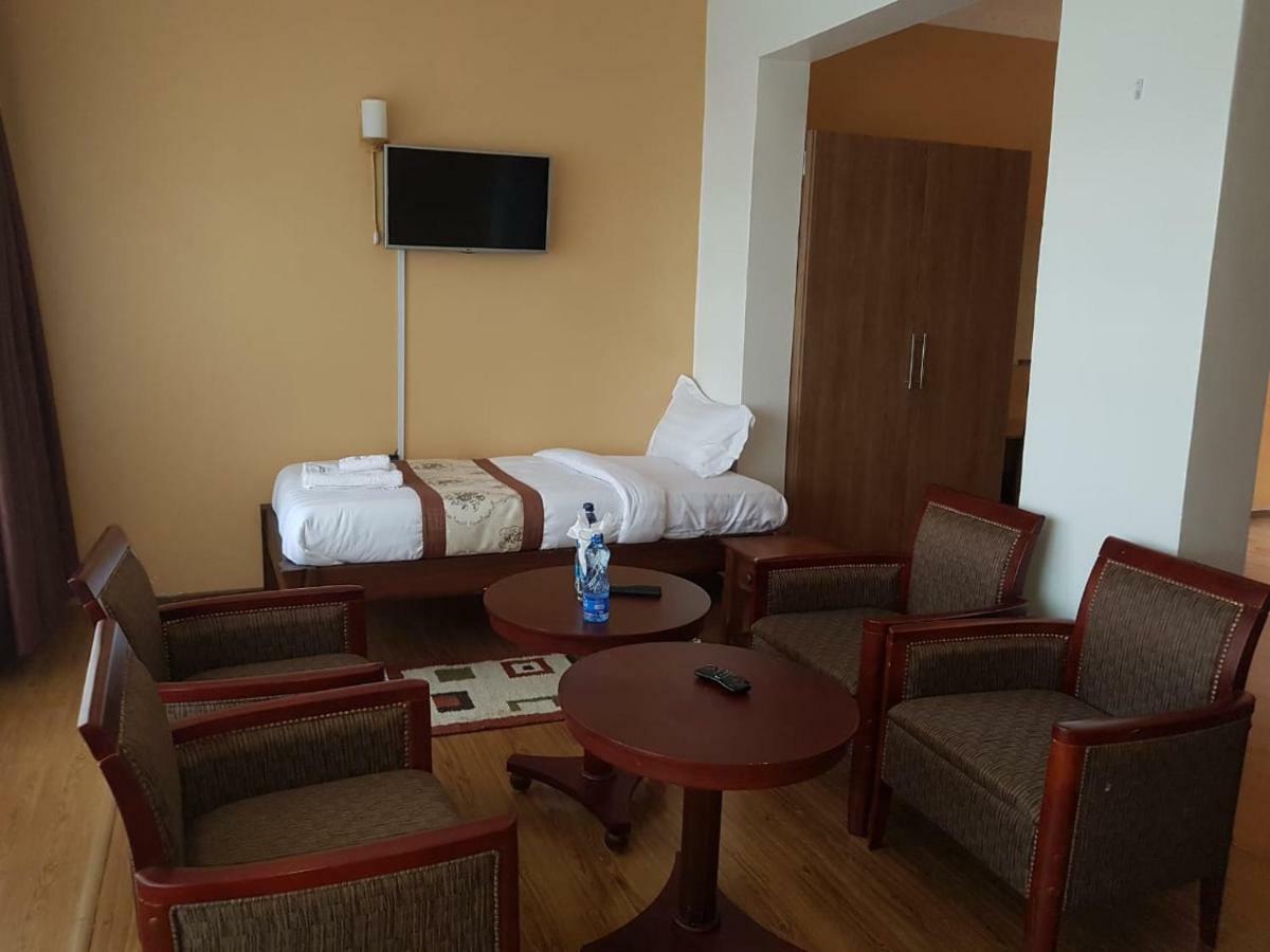 Esikar Gardens Hotel Narok Kültér fotó